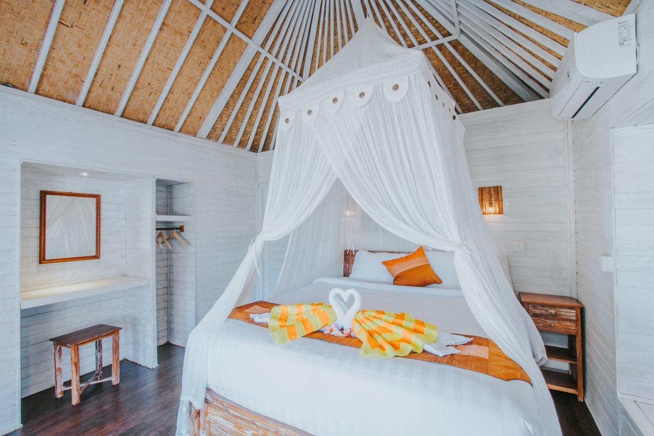 Paluh Beach Huts نوسا ليمبونغان المظهر الخارجي الصورة
